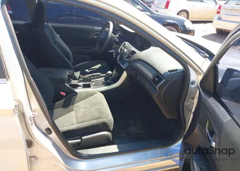 2013 Honda Accord Lx z USA, uszkodzony, nr VIN 1HGCR2F32DA092083